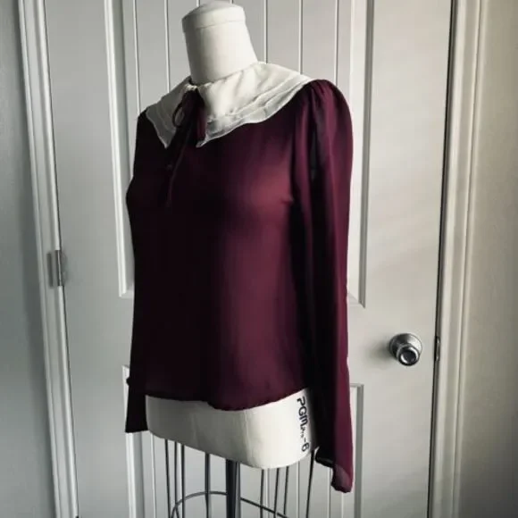 Vintage Blouse Maroon Sheer‎ Size Small Tie Neck Cream Collar Button C’est Chic - Picture 6 of 16